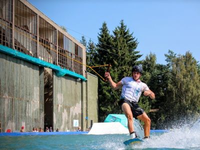 Here's What You Need For Wakeboarding! (The Complete List)